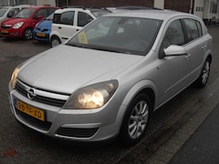 Opel Astra - automaat 1.8 Cosmo apk 11.26