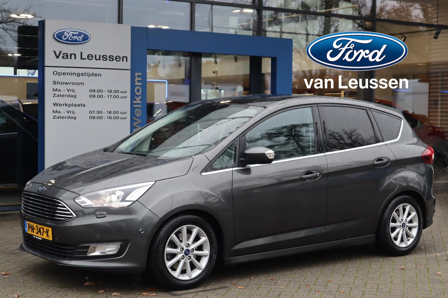 Ford C-Max - 1.5 TITANIUM 150PK XENON TREKHAAK WINTERPACK EL-ACHTERKLEP PANODAK CAMERA PARK-SENSOREN AN - AutoWereld.nl