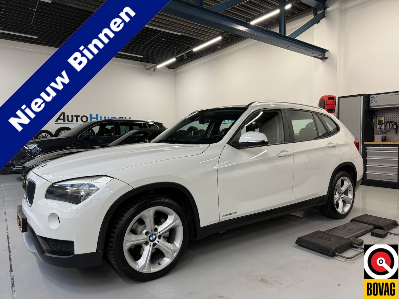 BMW X1 - sDrive20i Executive automaat trekhaak 18 Inch Navigatie - AutoWereld.nl