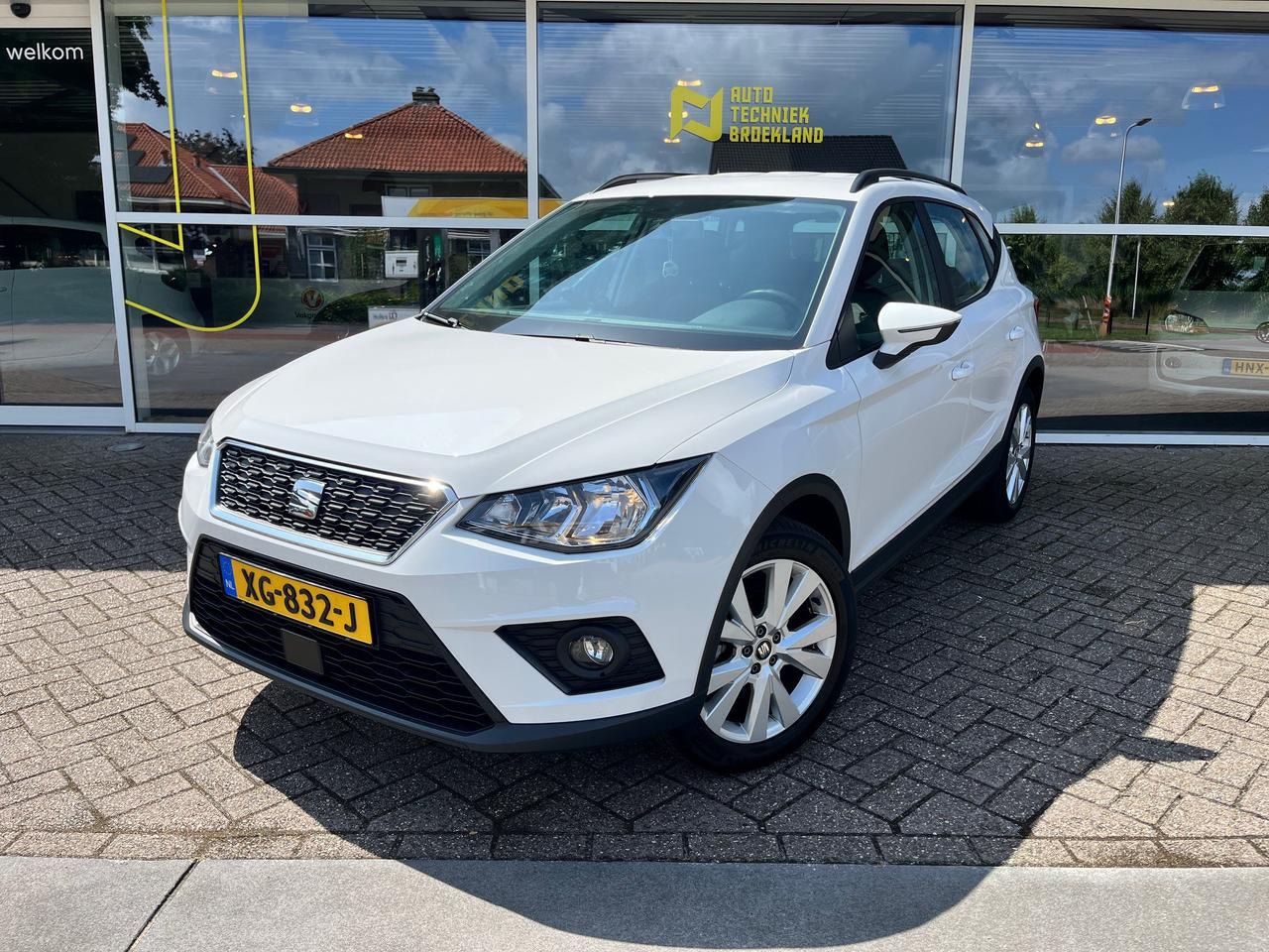 SEAT Arona - 1.0 TSI STYLE CRUISE | PDC | 17 INCH | AIRCO - AutoWereld.nl