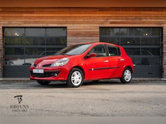 Renault Clio - 1.4-16V Dynamique S | Panorama | Airco | Cruise Control