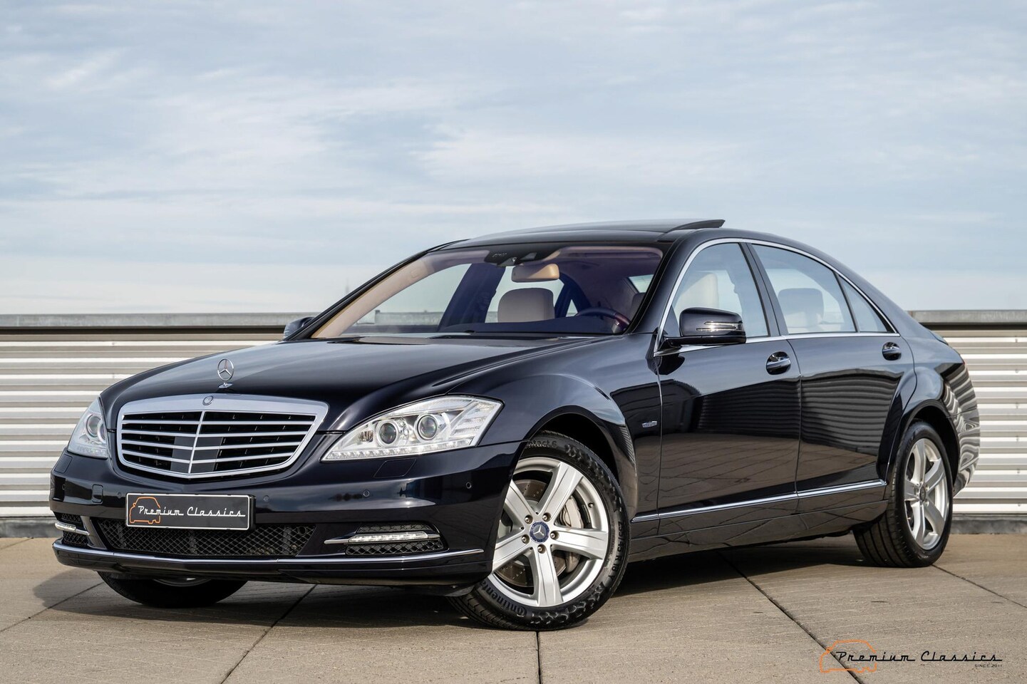 Mercedes-Benz S-klasse - 500 4-Matic Lang Prestige Plus Lang | 69.000KM | Panorama | Designo | Parking Package | Di - AutoWereld.nl