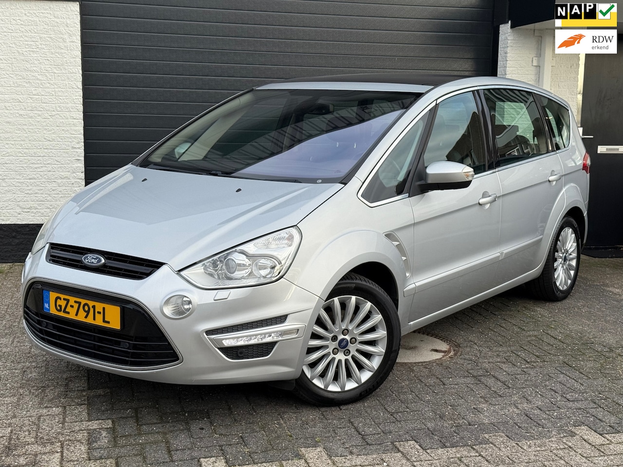 Ford S-Max - 1.6 EcoBoost Titanium |Pano|NAP| Org NL| Trekhaak | Camera - AutoWereld.nl