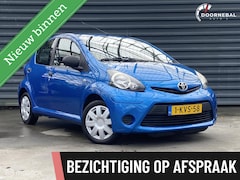 Toyota Aygo - 1.0 VVT-i Now / FACELIFT / 2e EIG / AIRCO / APK