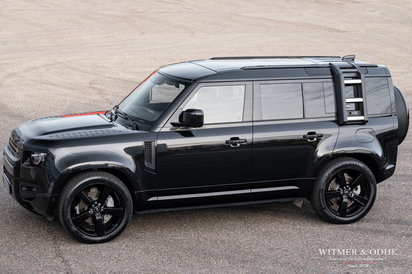 Land Rover Defender 110 - 2.0 P400e 110 XS Edition 2.0 P400e 110 XS Edition - AutoWereld.nl