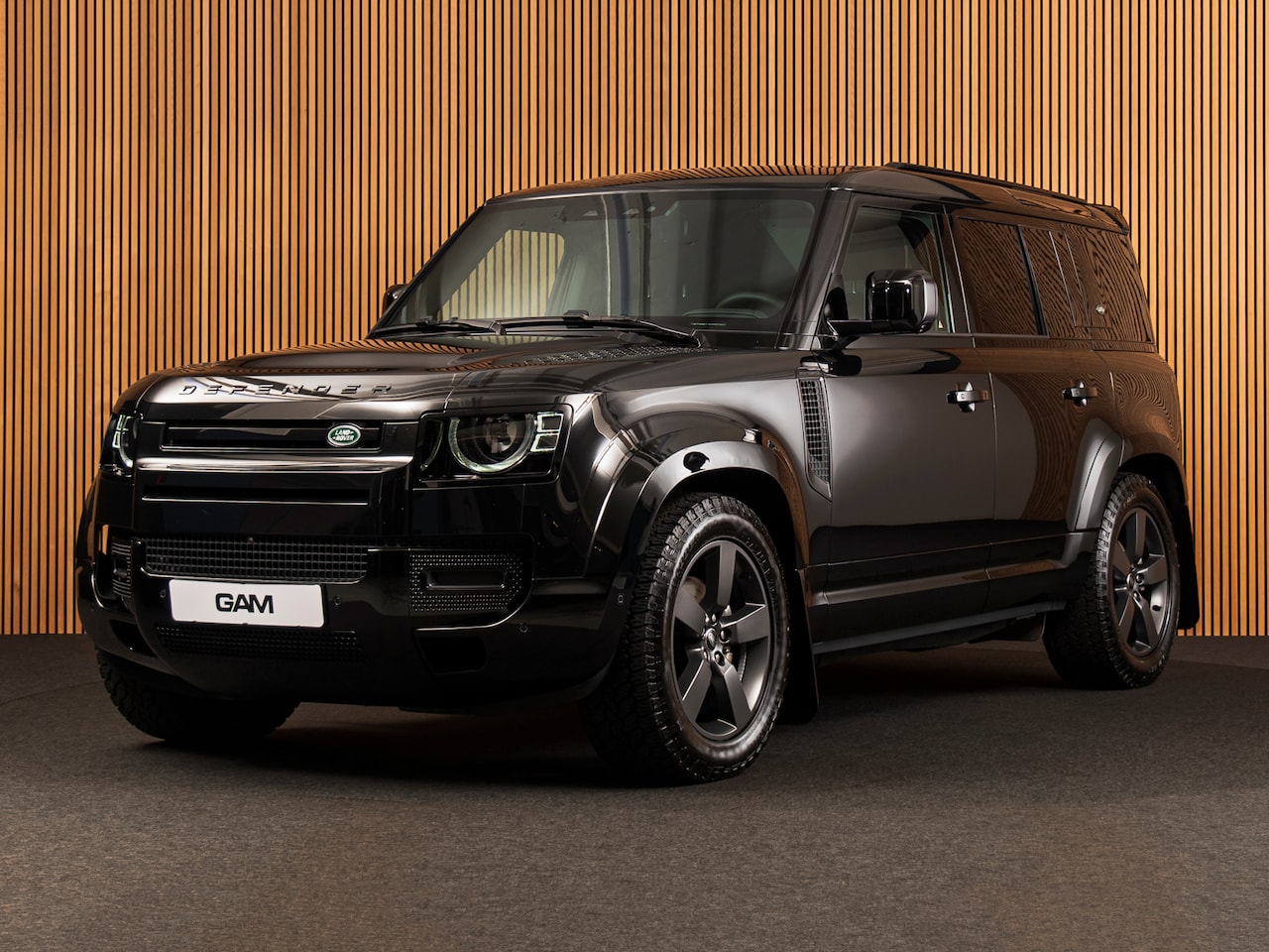 Land Rover Defender Hard Top - 3.0 D200 110 X-Dynamic SE GRIJS-KENTEKEN - AutoWereld.nl