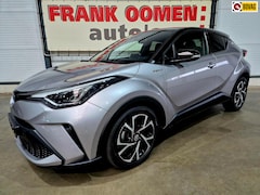 Toyota C-HR - 1.8 Hybrid Adventure + Dealer OH|Keyless|Camera|Navi|Apple|Android|DAB|Dodehoek|Lane|LED|1