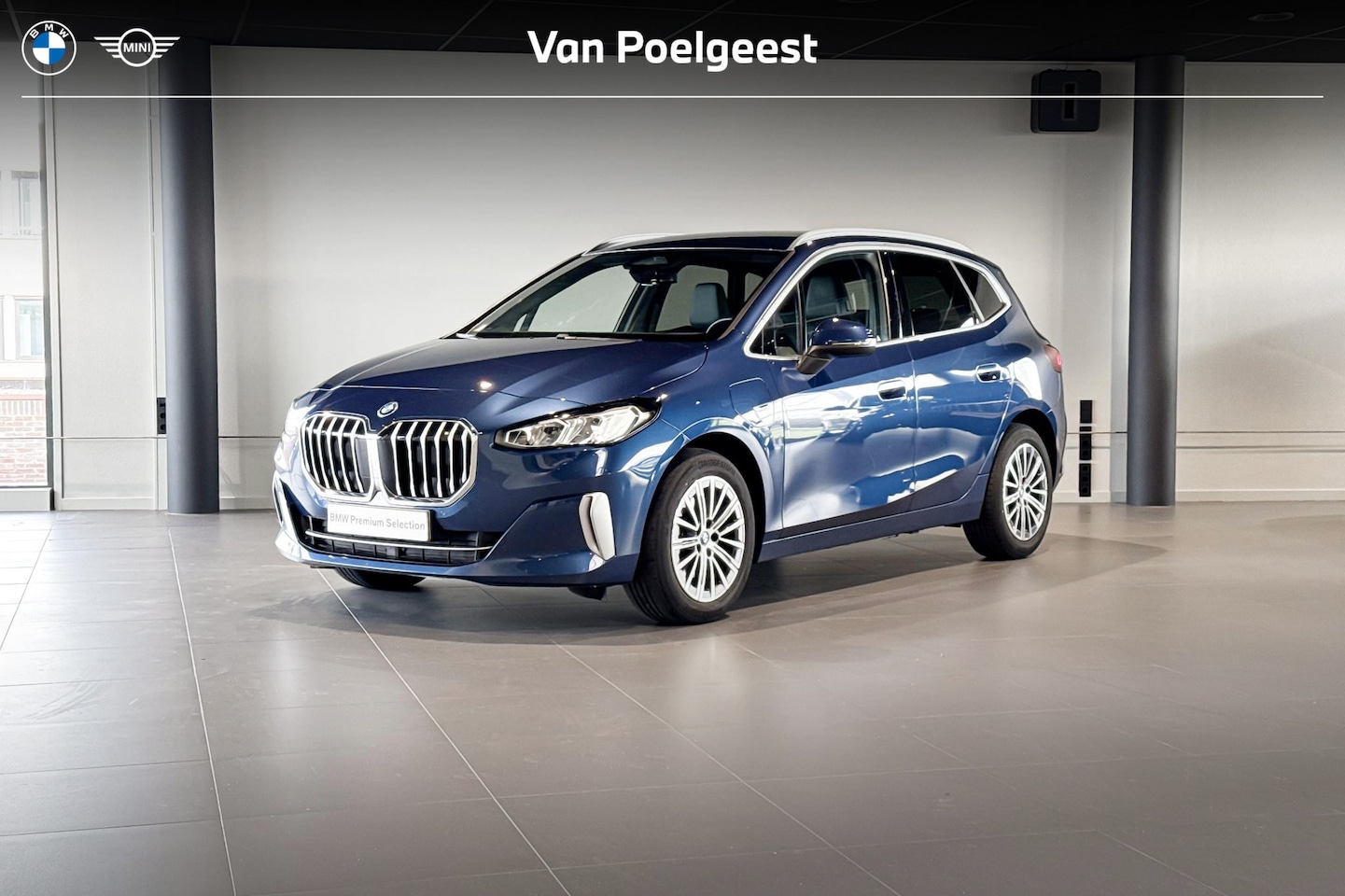 BMW 2-serie Active Tourer - 225e xDrive | Stoelverwaming | Achteruitrijcamera | - AutoWereld.nl