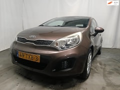 Kia Rio - 1.1 CRDi Comfort Pack - Schade