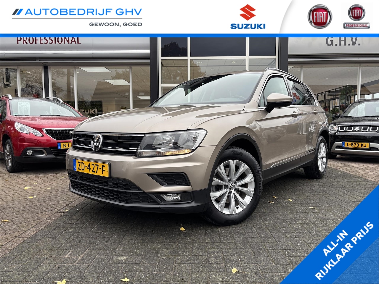 Volkswagen Tiguan - 1.5 TSI ACT 150pk DSG Comfortline Business | Trekhaak | All season | - AutoWereld.nl