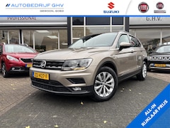 Volkswagen Tiguan - 1.5 TSI ACT 150pk DSG Comfortline Business | Trekhaak | All season |