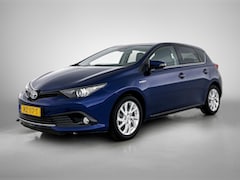 Toyota Auris - 1.8 Hybrid Dynamic Go | WORDT VERWACHT | NAVIGATIE | ACHTERUITRIJCAMERA | CRUISE CONTROL |