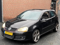 Volkswagen Golf - 2.0 TFSI GTI 200 PK SCHUIFDAK XENON CRUISE NAVI PDC
