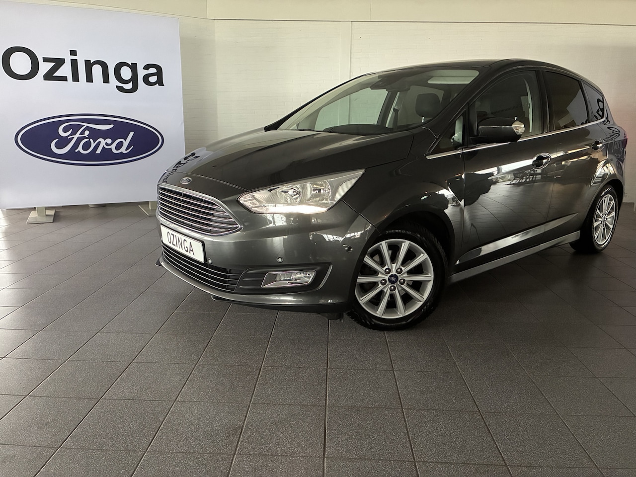 Ford C-Max - 125pk Titanium vol opties - AutoWereld.nl