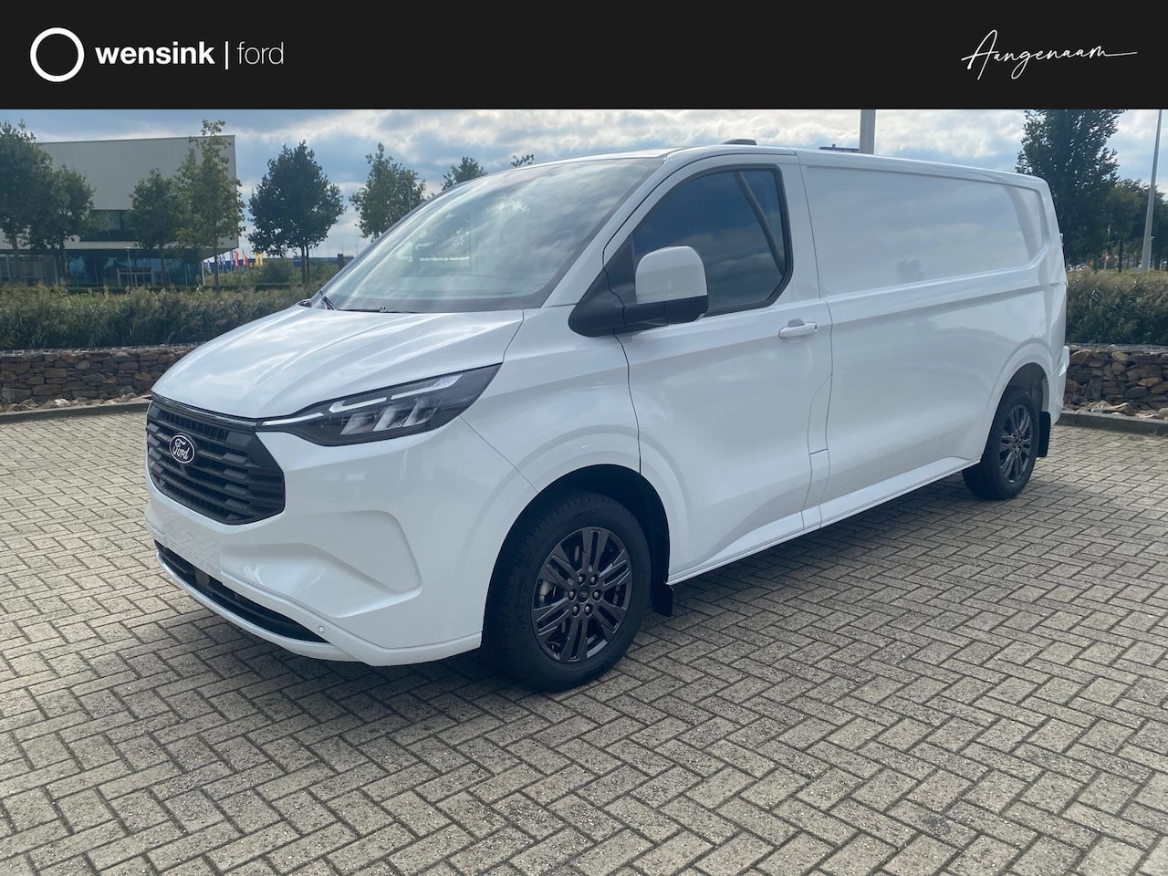 Ford Transit Custom - Limited 320 2.5 PHEV L2H1 8-weg verstelbare verwarmbare passagiersstoel | 13 polige trekha - AutoWereld.nl