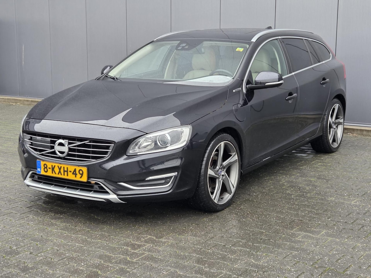 Volvo V60 - 2.4 D6 AWD Plug-In Hybrid Summum 2.4 D6 AWD Plug-In Hybrid Summum - AutoWereld.nl