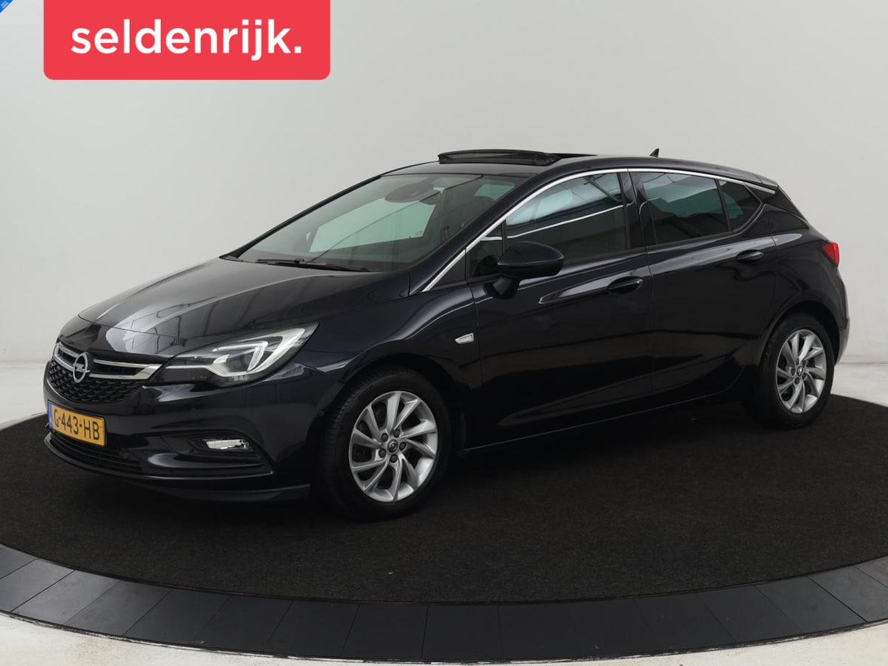 Opel Astra - 1.6 Turbo Executive | 200pk | Schuifdak | Matrix LED | Carplay | Camera | Trekhaak | Park - AutoWereld.nl