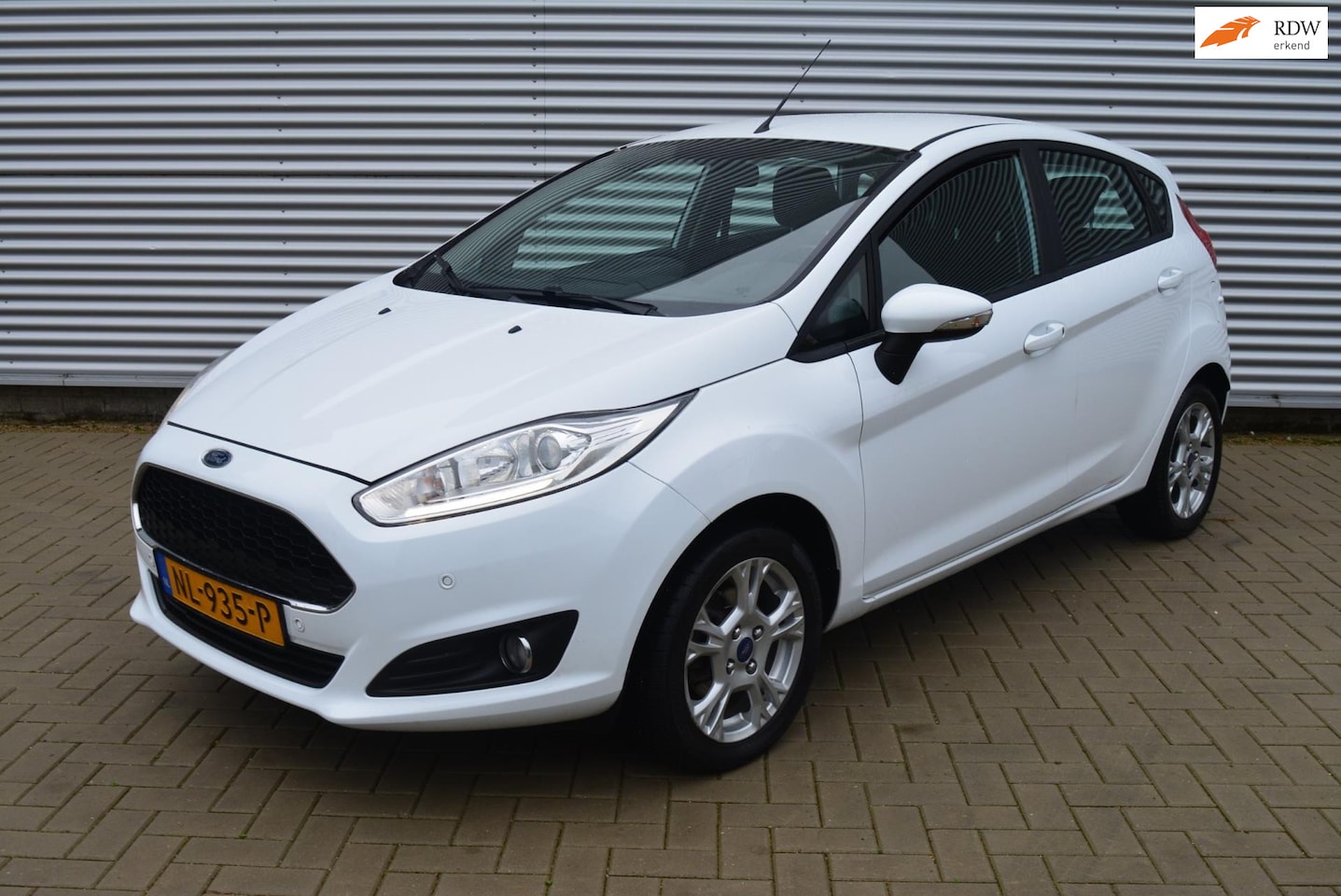 Ford Fiesta - 1.0 Style Ultimate | 5 Drs | Navigatie | Cruise | LED | PDC | L.M. Velgen. - AutoWereld.nl