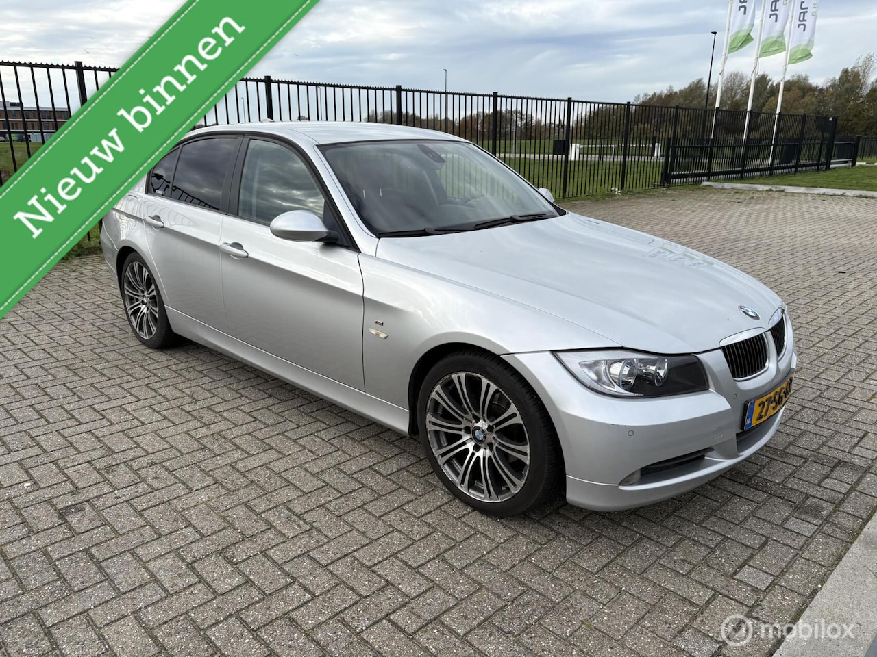 BMW 3-serie - 320i Dynamic Executive 320i Dynamic Executive - AutoWereld.nl