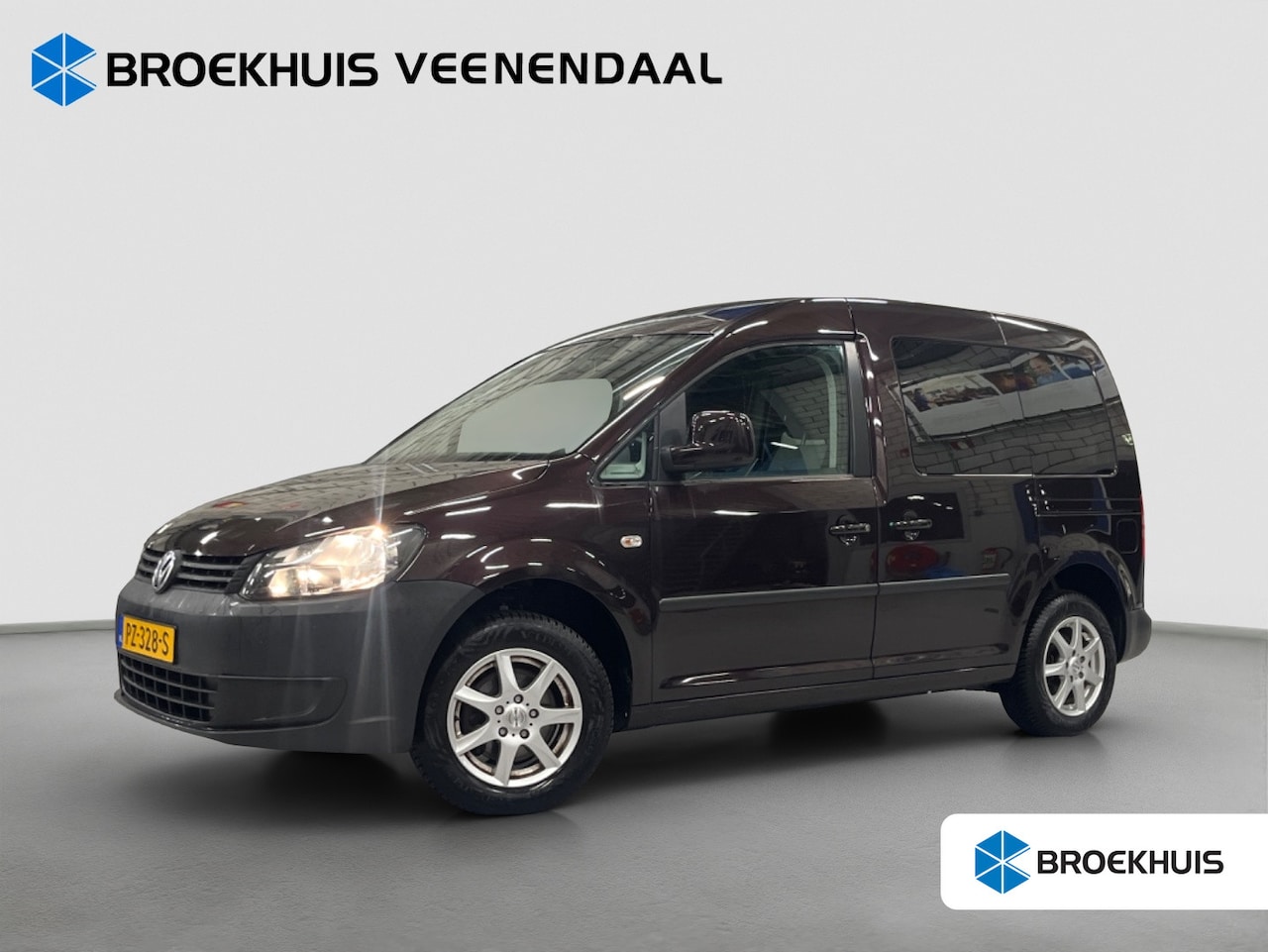 Volkswagen Caddy - 1.2 TSI Trendline 7persoons | Trekhaak | Parkeersensoren | Allseason banden - AutoWereld.nl