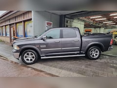 Dodge Ram 1500 - 5.7 V8 4x4 Quad Cab 6'4 Laramie