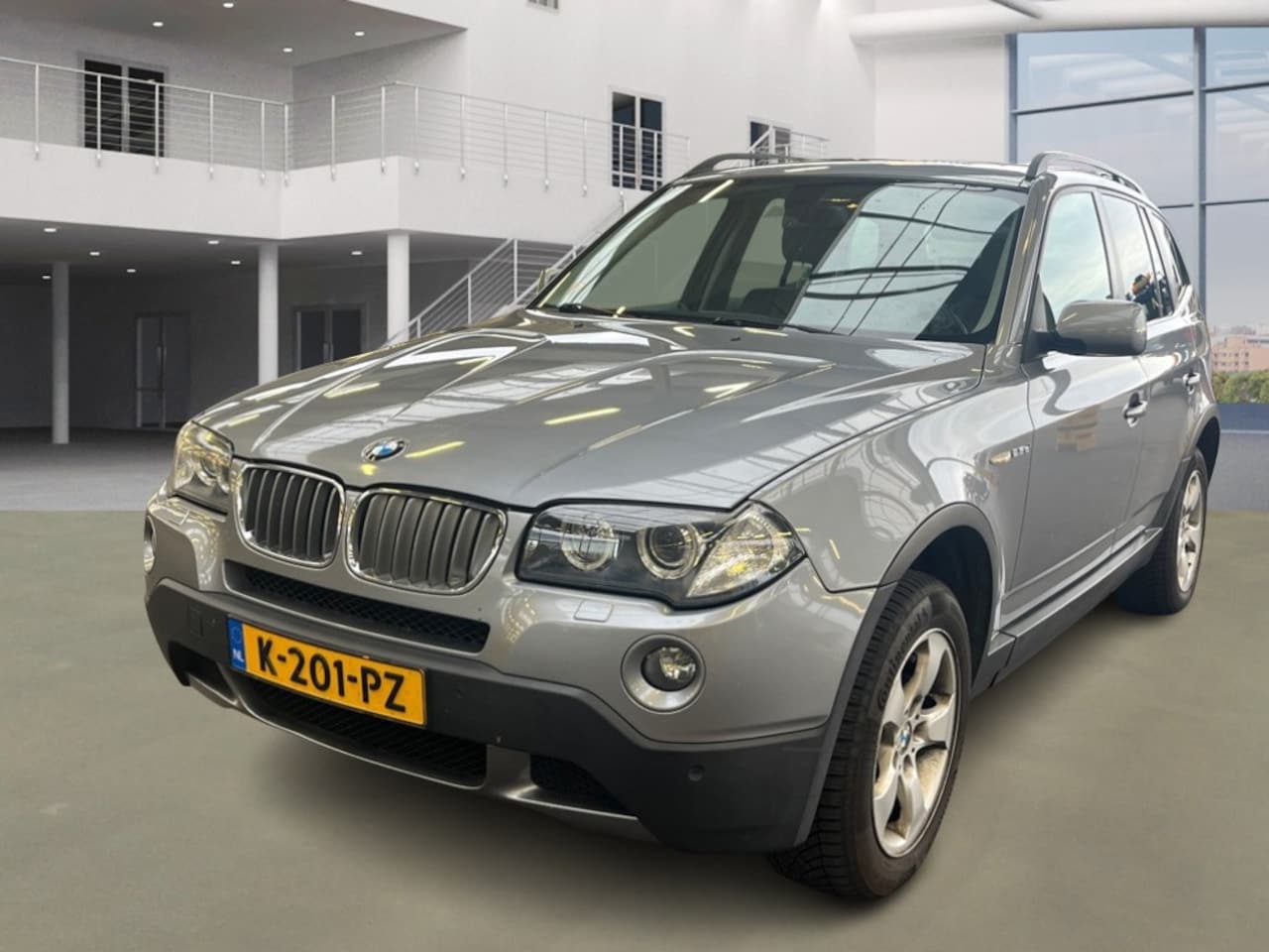 BMW X3 - 2.5si/ AUTOMAAT/ PANO/ VELGEN/ 4X4 - AutoWereld.nl
