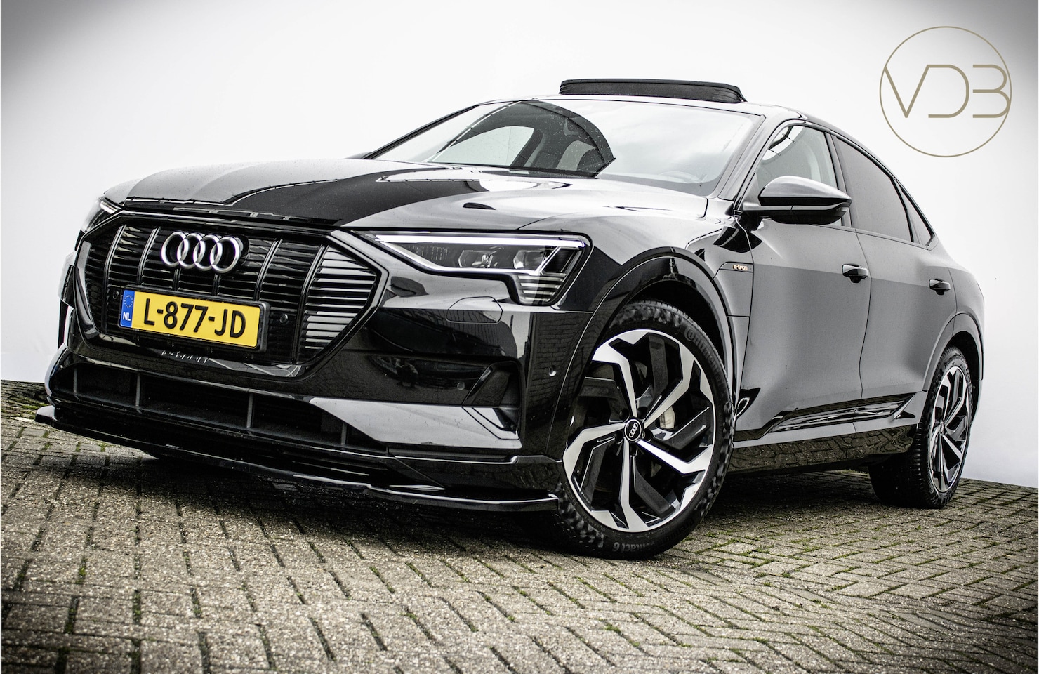 Audi e-tron Sportback - 50 Quattro SOH 96% PANO 21inch Leer 2021 - AutoWereld.nl