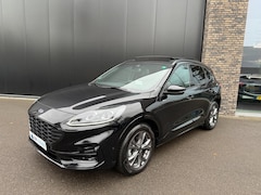 Ford Kuga - 1.5 Eco 150pk ST-Line X Panorama, Navi, Trekhaak, Camera's BOMVOL