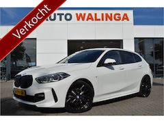 BMW 1-serie - 118i M Sport | NL Auto | Kuipstoelen | 19"LMV | Carplay | Dubbele uitlaat | Virtual cockpi