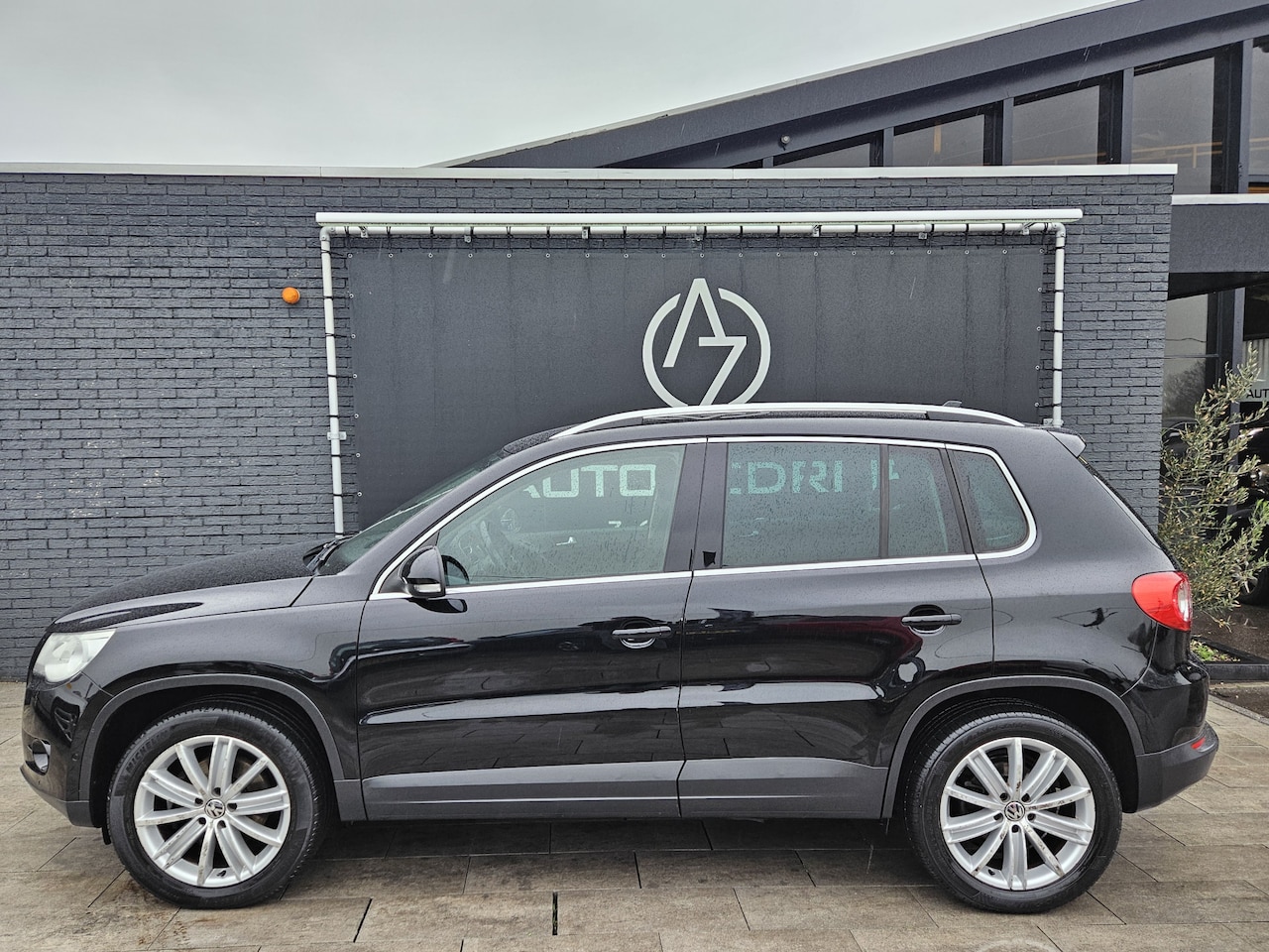 Volkswagen Tiguan - 1.4 TSI Sport&Style *AC*Navi - AutoWereld.nl