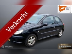 Peugeot 206 - 1.4 Automaat Zuinig Nieuwe APK
