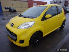 Peugeot 107 - 1.0-12V XS