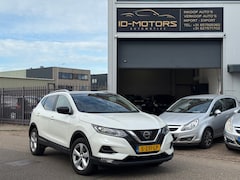 Nissan Qashqai - 1.2 Business Edition dealer onderhouden nap dak vol optie cruise
