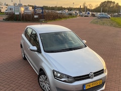 Volkswagen Polo - 1.4-16V Comfortline 5-drs airco met lederen bekleding en (deels) apk tot 13-2-2026