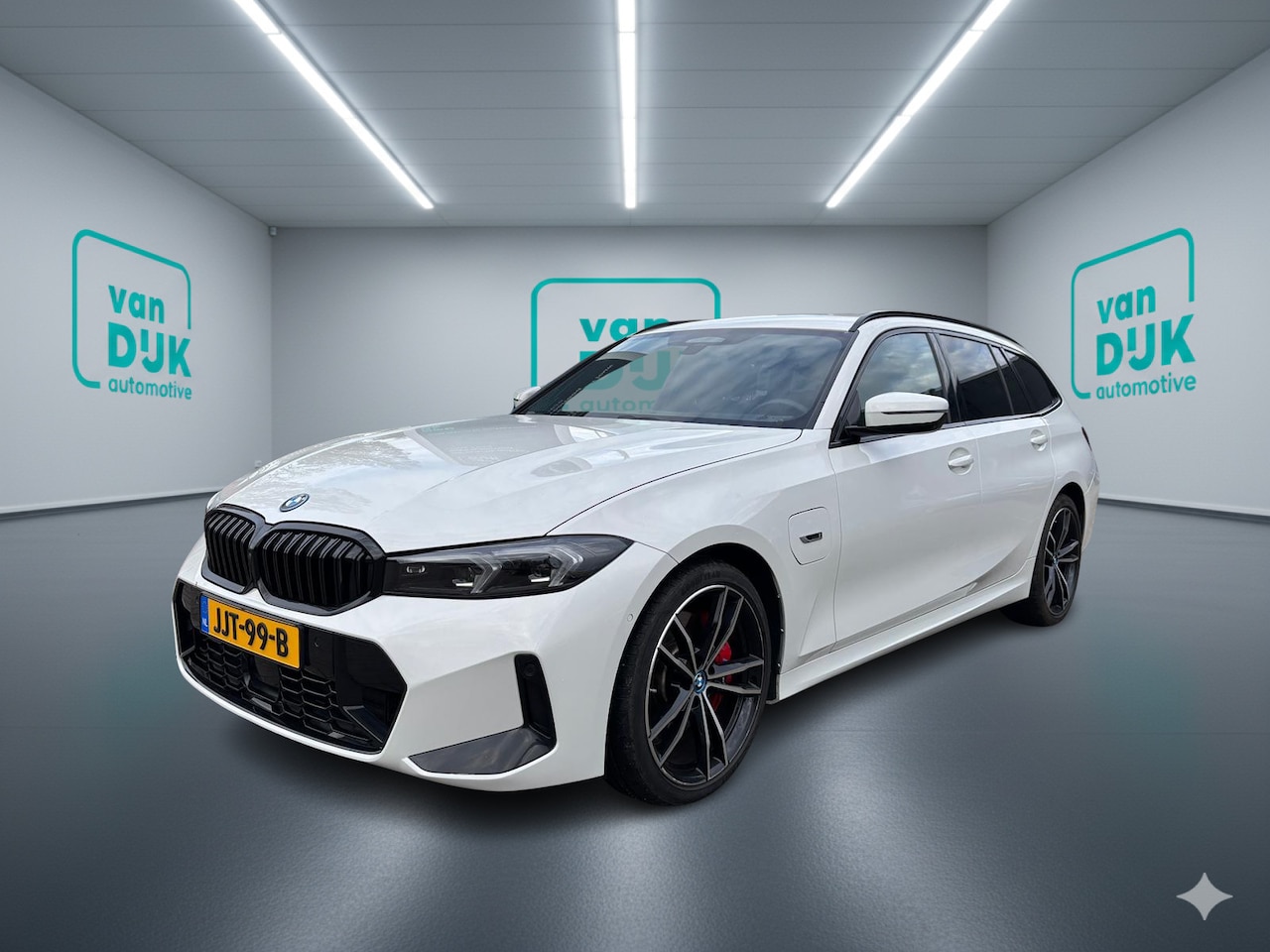 BMW 3-serie Touring - 320e Touring M-Sport PRO PHEV - AutoWereld.nl