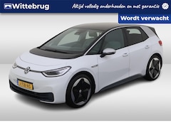 Volkswagen ID.3 - First Max 58 kWh 204pk / Panoramadak / LED / Navigatie / Camera / 19" LMV