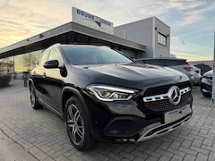 Mercedes-Benz GLA-Klasse - 200 Business Solution Pano-Dak | Camera | LED |