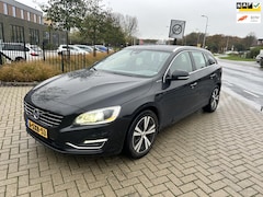 Volvo V60 - 2.4 D6 AWD Plug-In Hybrid Summum NAVI LEDER NWE APK