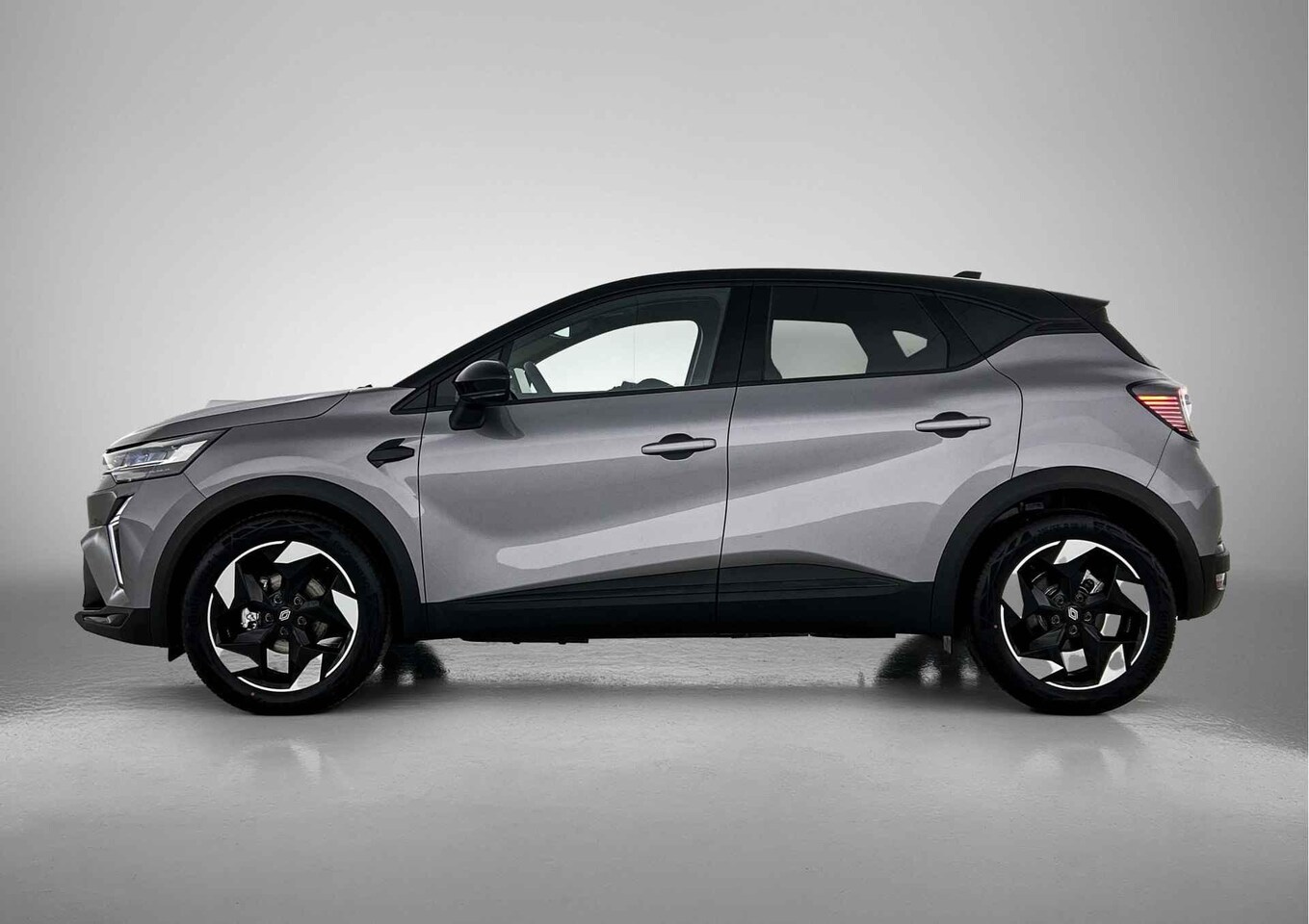 Renault Captur - 1.6 E-Tech full hybrid 145 techno Automaat - AutoWereld.nl