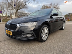 Skoda Octavia Combi - 1.0 TSI Business Edition / digitale klok / airco / navi / cruise.control / elek.pakket / p