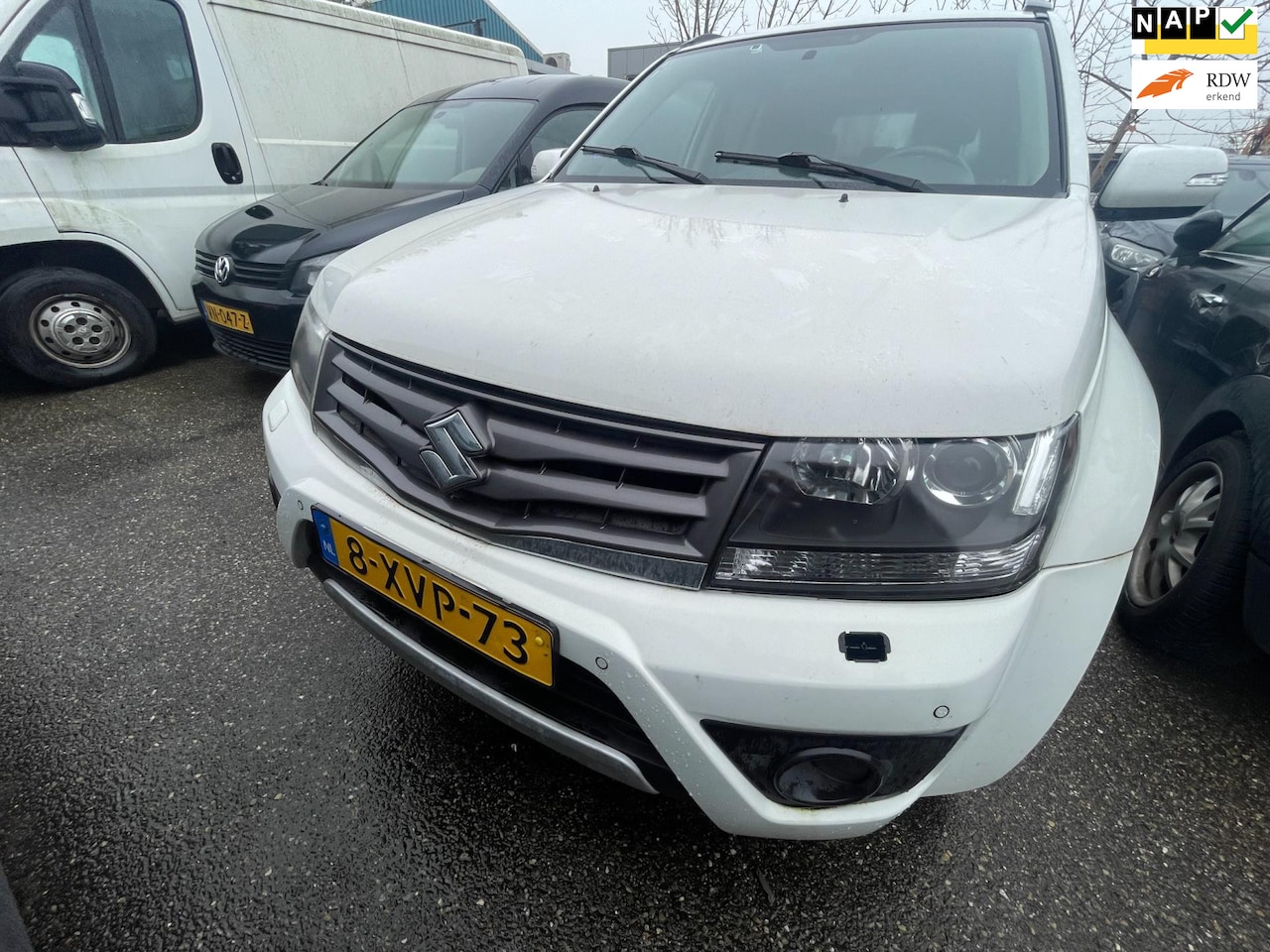 Suzuki Grand Vitara - 2.4 Exclusive 2.4 Exclusive - AutoWereld.nl