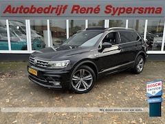 Volkswagen Tiguan Allspace - 1.5 TSI Highline Business R 7p. | Pano | Leer | Trekhaak | 360 Camera | Stoelverwarming