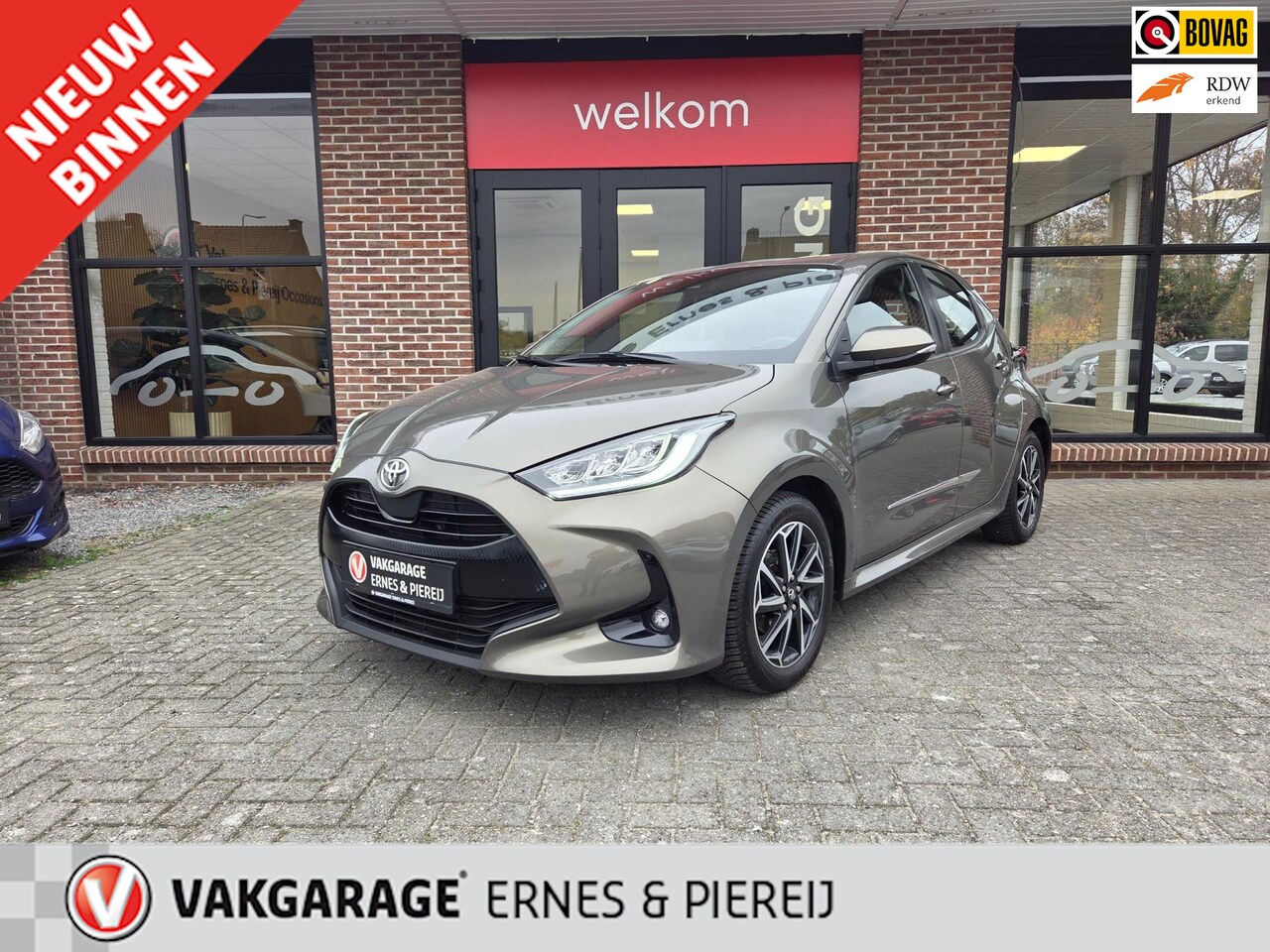 Toyota Yaris - 1.5 VVT-i Style *Garantie mogelijk tot 18-11-2030 - AutoWereld.nl