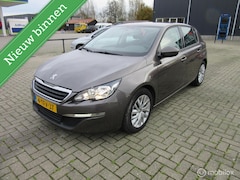 Peugeot 308 - 1.2 VTi Blue Lease