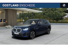 BMW X3 - 30e xDrive M Sport Automaat / Panoramadak / Trekhaak / Sportstoelen / Adaptieve LED / Park