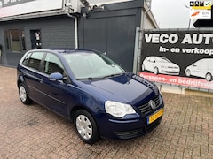 Volkswagen Polo - 1.4-16V Optive automaat nieuwstaat unieke km NL auto
