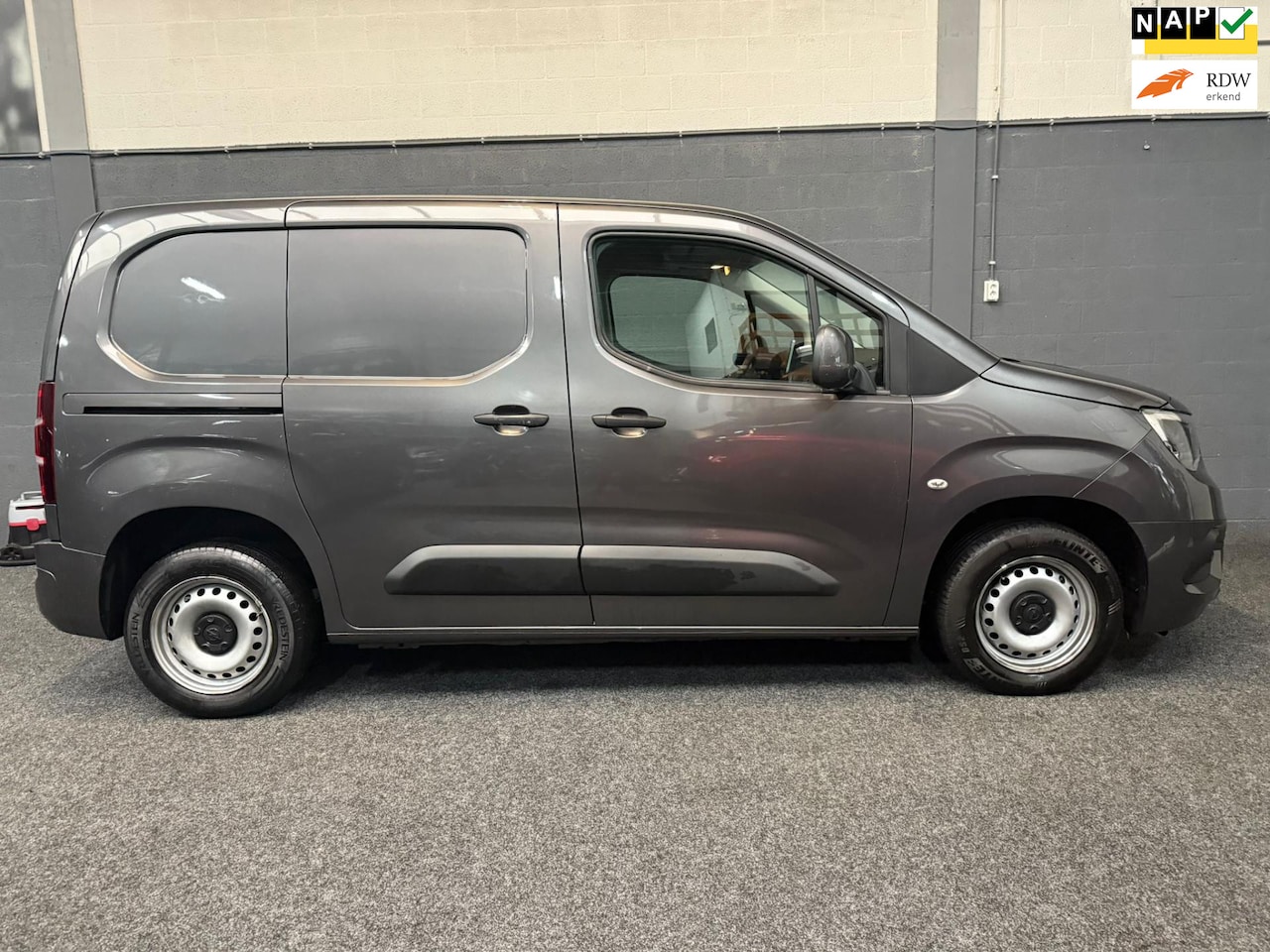 Opel Combo - 1.6D L1H1 Edition 1.6D L1H1 Edition - AutoWereld.nl