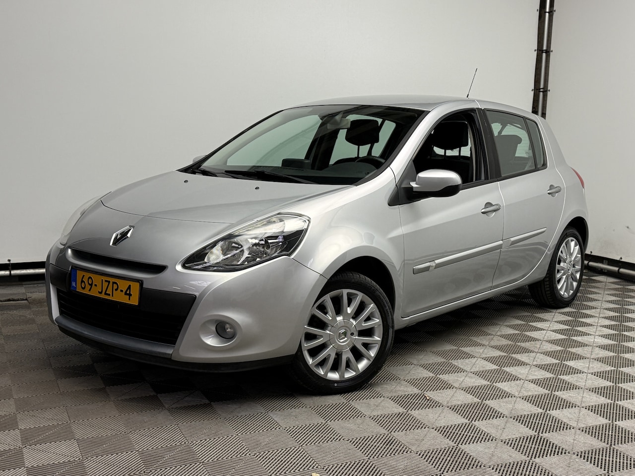 Renault Clio - 1.2 TCe Dynamique 5-drs Navi Trekhaak NL Auto - AutoWereld.nl
