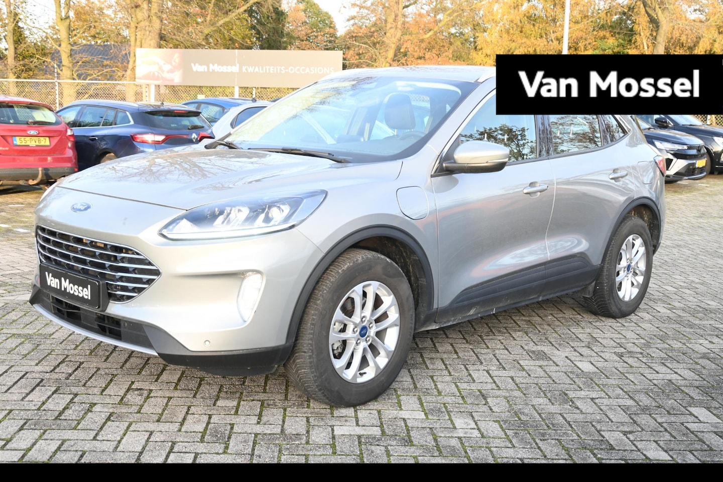 Ford Kuga - 2.5 PHEV Titanium | Winter Pack | Navigatie | Car Play | Bluetooth - AutoWereld.nl