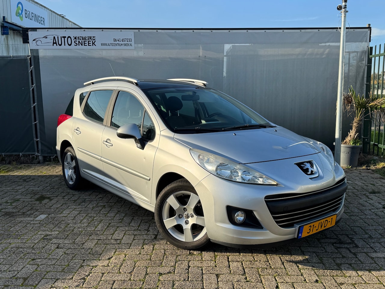 Peugeot 207 SW - 1.6 VTi - NWE APK - Airco - Cruise - Pano - AutoWereld.nl